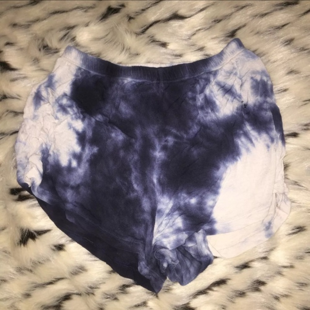 Brandy Melville tie-dye Flowy shorts